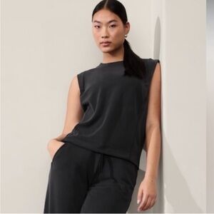ATHLETA | Seasoft Tank Sweatshirt in Black | L
